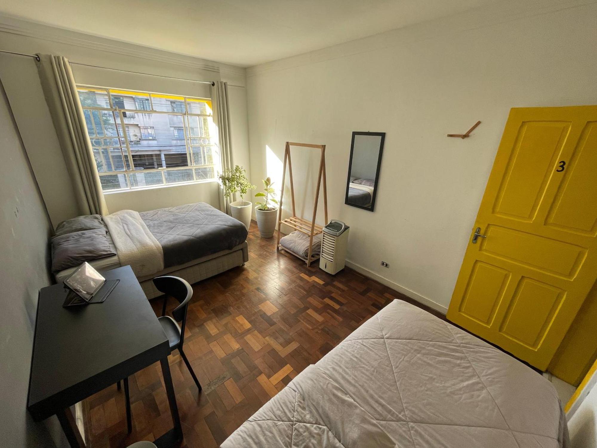 Gup Hostel Curitiba Bagian luar foto